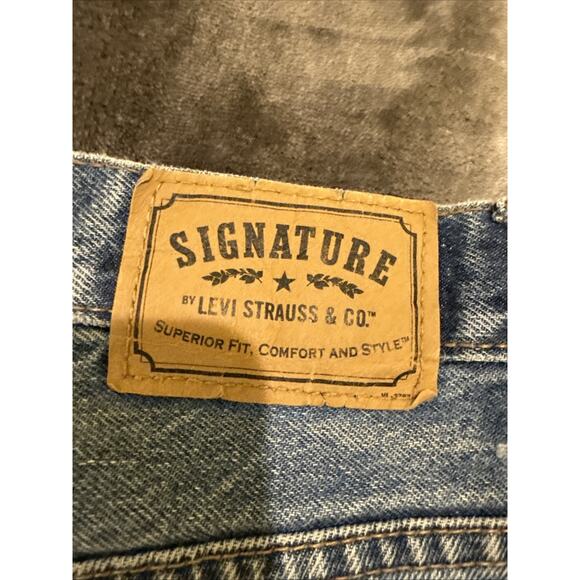 Levis Strauss Signature Jeans 36x30 Men Blue Denim Loose Relaxed Fit Light Wash - Picture 9 of 12